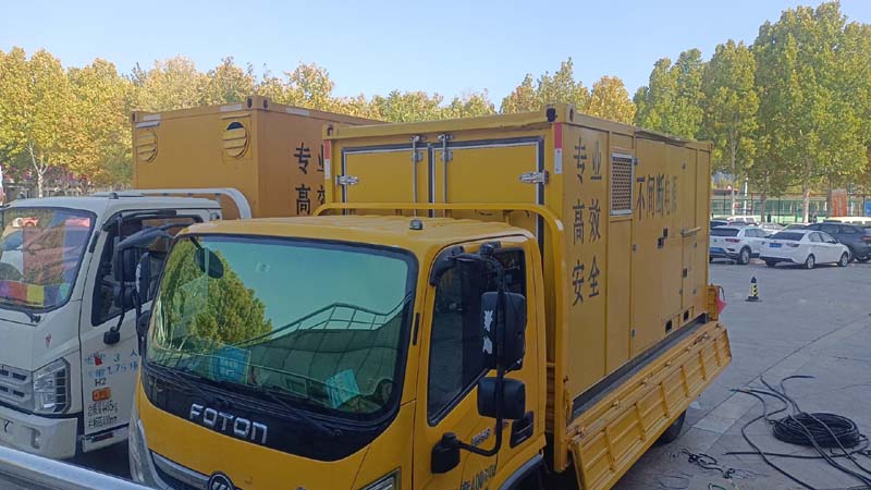 金秀柴油发电机组和UPS电源如何配合工作？